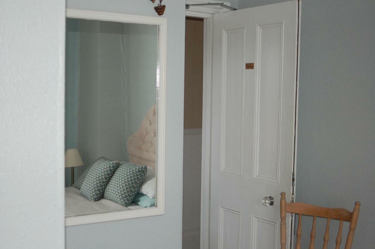 Knights Rest Bed & Breakfast Shanklin Eksteriør bilde